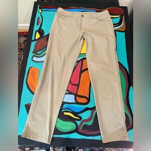 lululemon athletica Men's Khaki Chinos